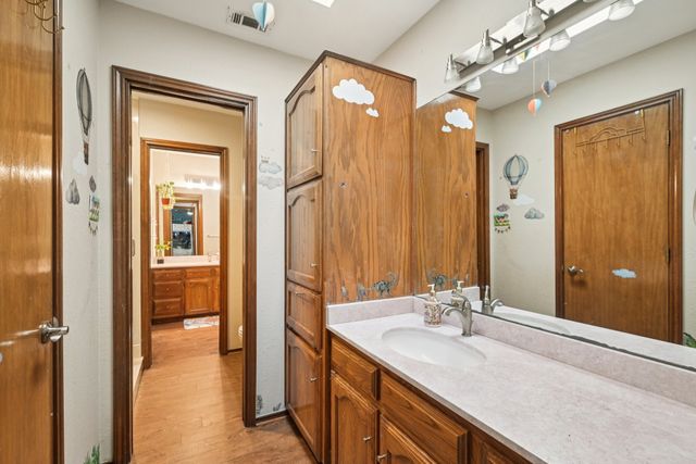 5 Woodlands Court, Trophy Club, TX 76262