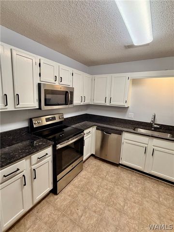2515 VETERANS MEMORIAL 223, Tuscaloosa, AL 35404
