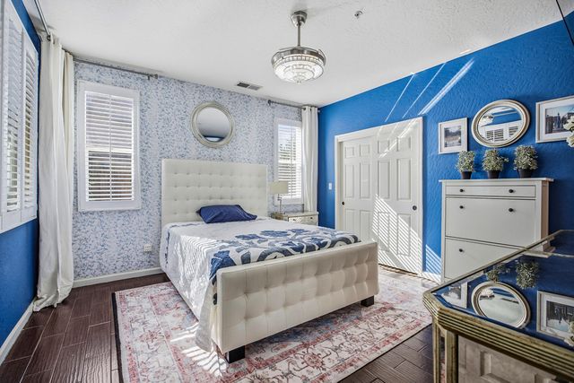 1793 Bella Oaks Way, Hanford, CA 93230