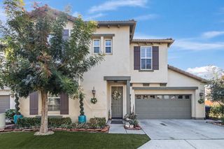 1793 Bella Oaks Way, Hanford, CA 93230