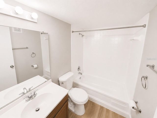 2791 L B MCLEOD ROAD D, Orlando, FL 32805