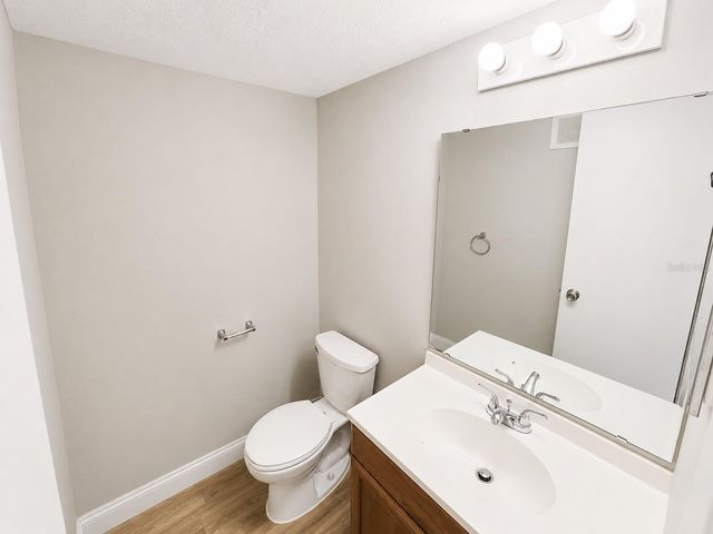 2791 L B MCLEOD ROAD D, Orlando, FL 32805