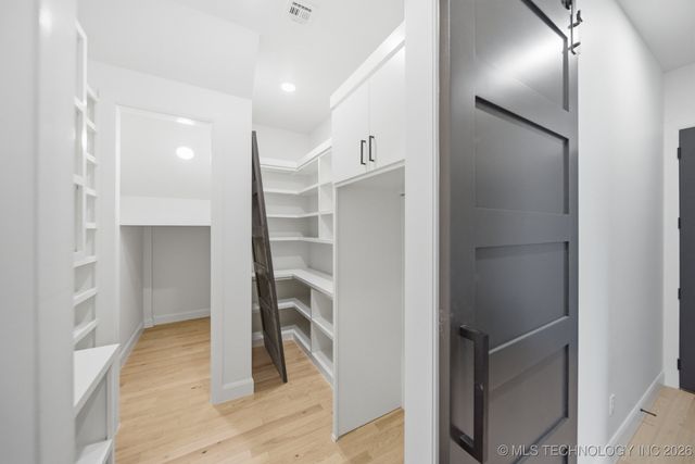 6711 E 153rd Street S, Bixby, OK 74008