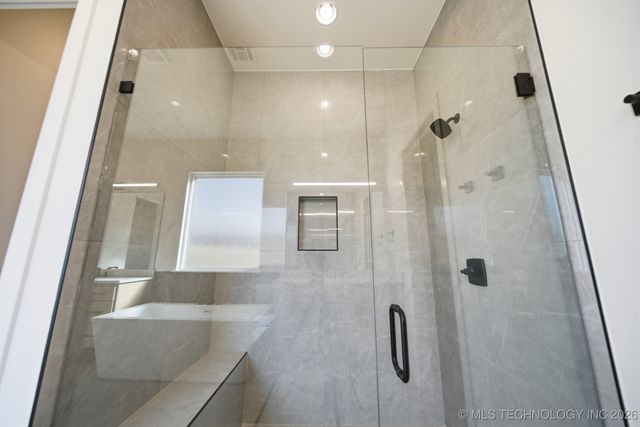 6711 E 153rd Street S, Bixby, OK 74008