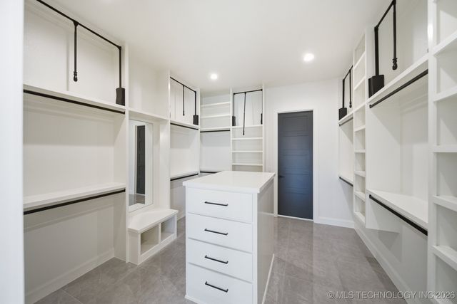 6711 E 153rd Street S, Bixby, OK 74008