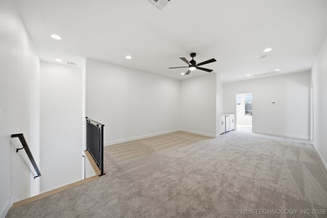 6711 E 153rd Street S, Bixby, OK 74008