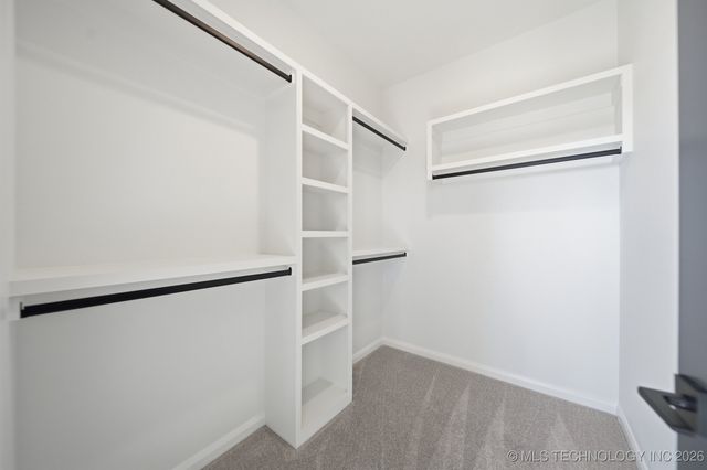 6711 E 153rd Street S, Bixby, OK 74008