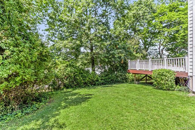 24 Fairview Lane, Orangeburg, NY 10962