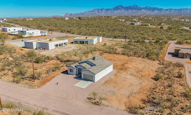 2043 Birch Court, Rio Rico, AZ 85648