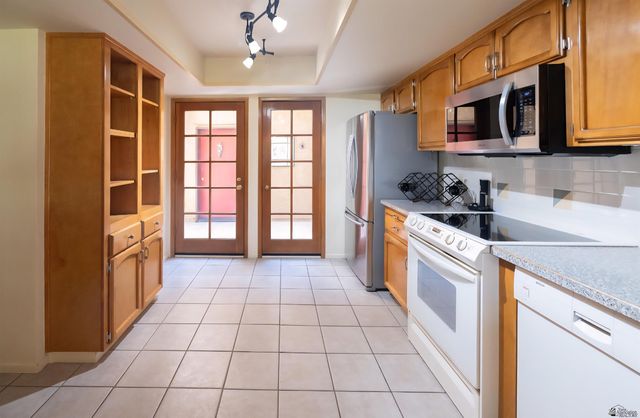 800 E Country Club Dr, Yuma, AZ 85364