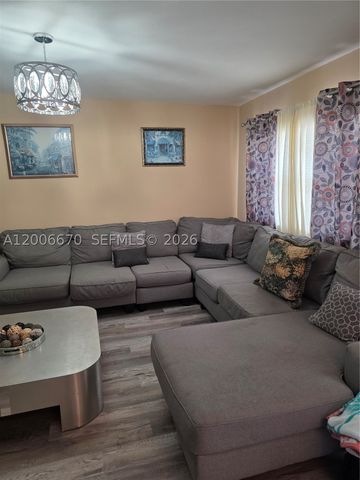 232 E Saxony E 232, Delray Beach, FL 33446