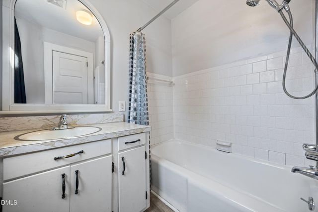 514 S 5th Street, Smithfield, NC 27577