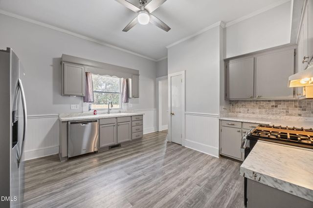 514 S 5th Street, Smithfield, NC 27577