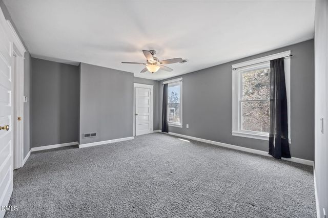 514 S 5th Street, Smithfield, NC 27577