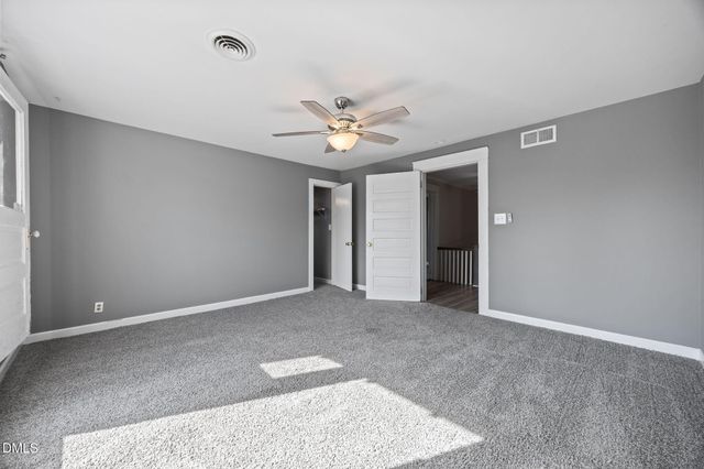 514 S 5th Street, Smithfield, NC 27577