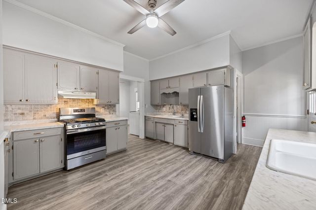 514 S 5th Street, Smithfield, NC 27577