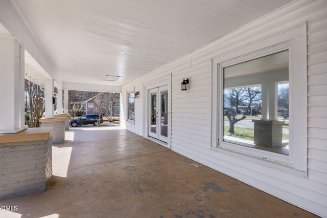 514 S 5th Street, Smithfield, NC 27577