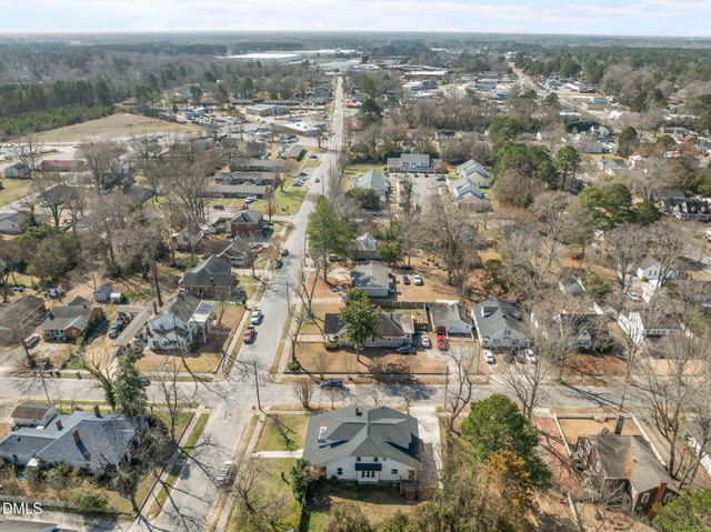 514 S 5th Street, Smithfield, NC 27577