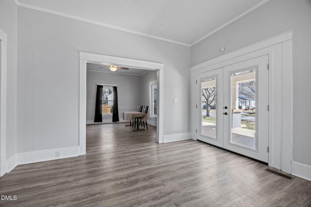 514 S 5th Street, Smithfield, NC 27577