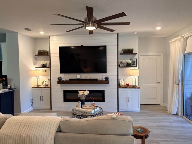 20 Trumpco Dr, St Augustine, FL 32092