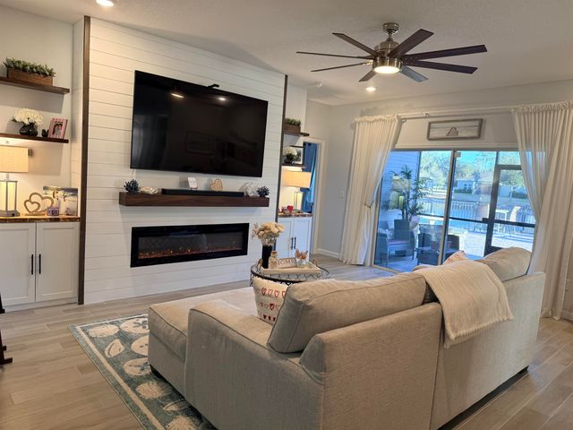 20 Trumpco Dr, St Augustine, FL 32092