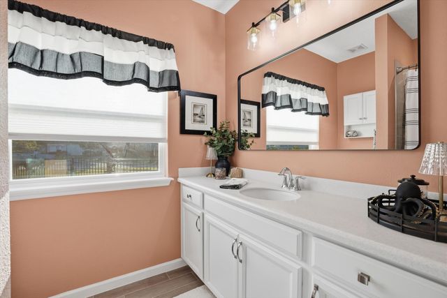 20 Trumpco Dr, St Augustine, FL 32092