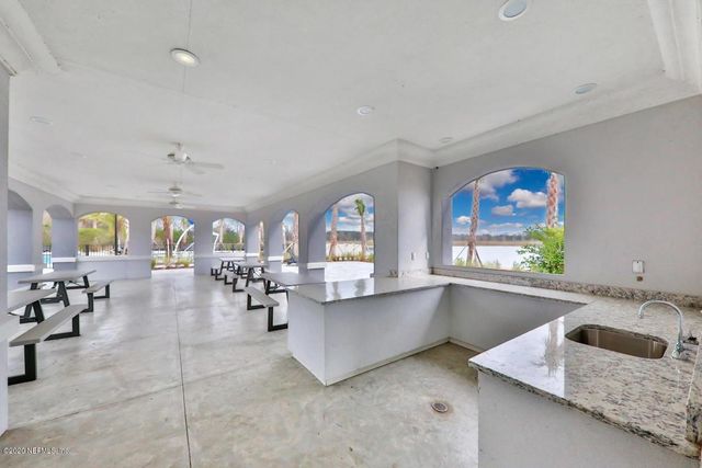 20 Trumpco Dr, St Augustine, FL 32092