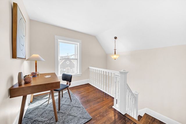 7 Prospect St, Saugus, MA 01906