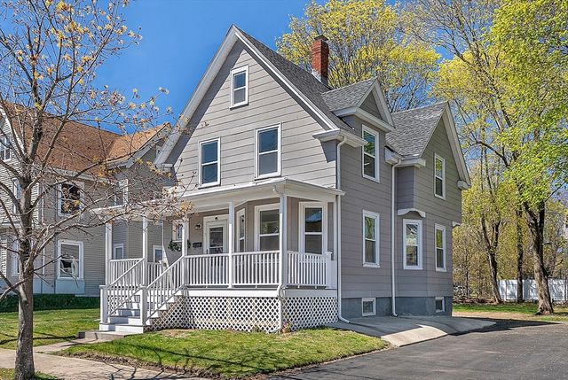 7 Prospect St, Saugus, MA 01906