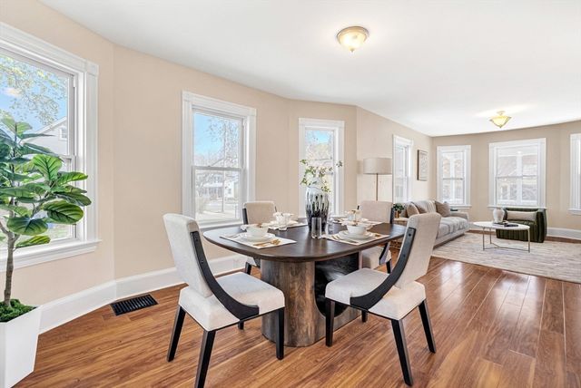 7 Prospect St, Saugus, MA 01906