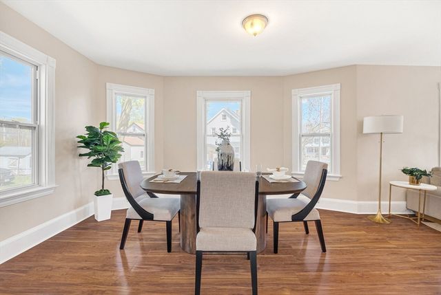 7 Prospect St, Saugus, MA 01906
