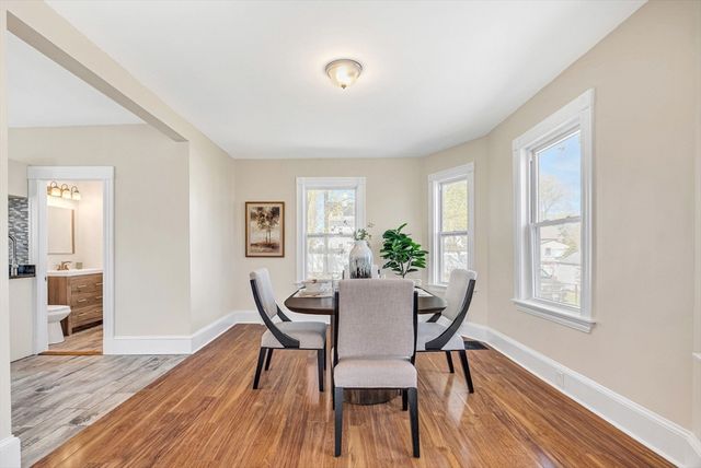 7 Prospect St, Saugus, MA 01906