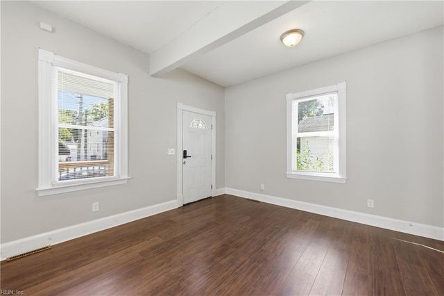 256 Lee ST, Hampton, VA 23669