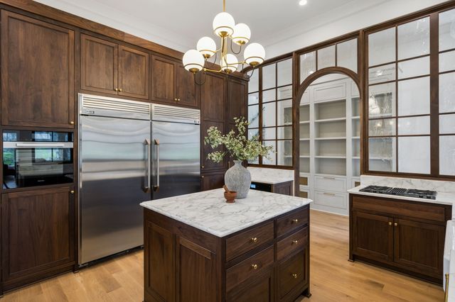 2122 Old Hickory Blvd, Nashville, TN 37215