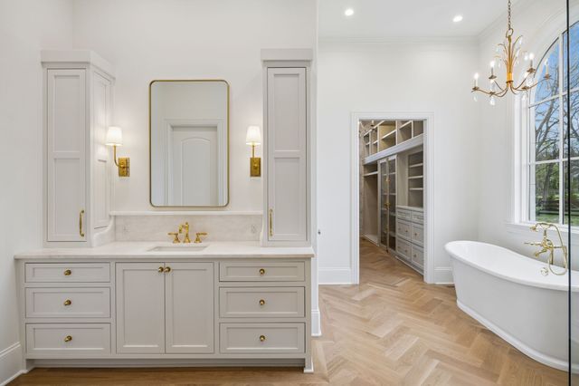 2122 Old Hickory Blvd, Nashville, TN 37215