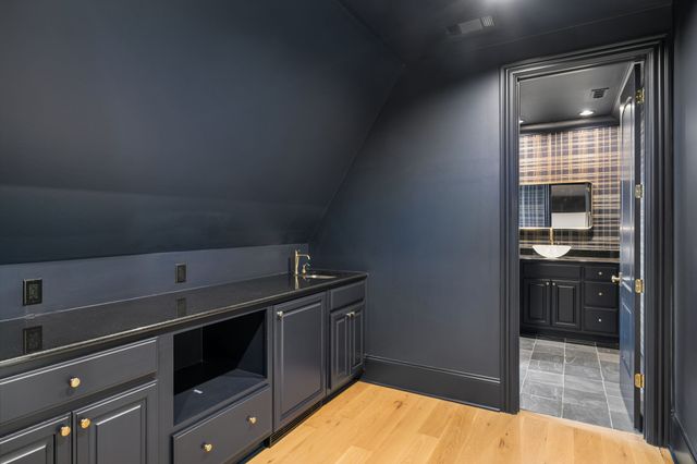 2122 Old Hickory Blvd, Nashville, TN 37215