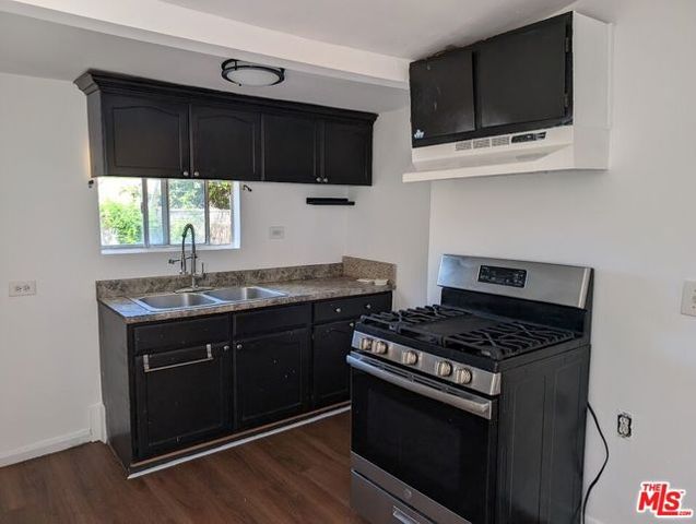 1654 E 32nd Street, Los Angeles, CA 90011
