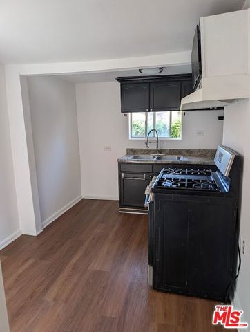 1654 E 32nd Street, Los Angeles, CA 90011
