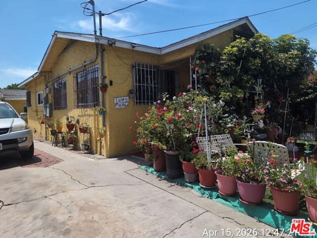 1654 E 32nd Street, Los Angeles, CA 90011
