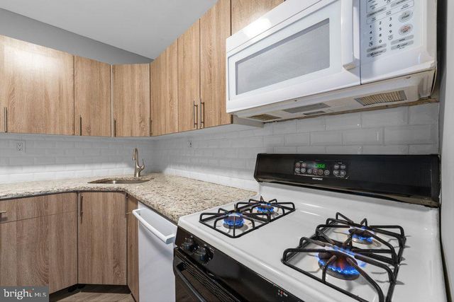 9926 HALDEMAN AVE, Philadelphia, PA 19115