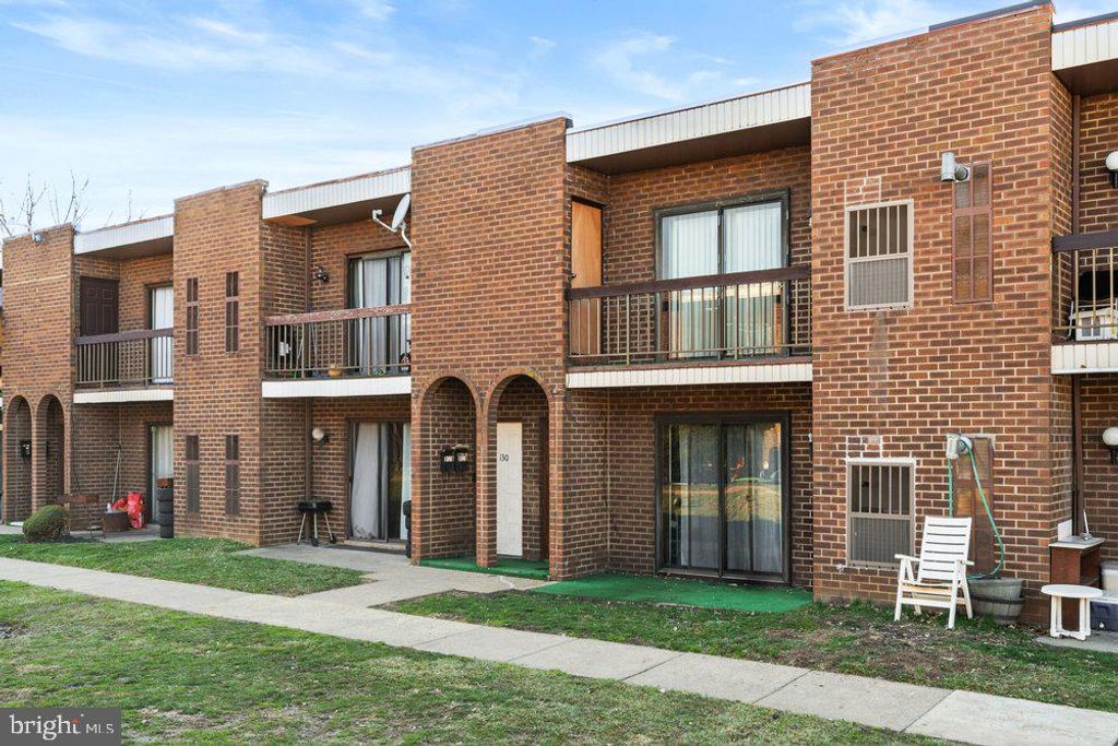 9926 HALDEMAN AVE, Philadelphia, PA 19115