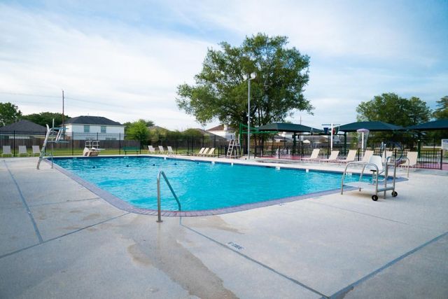 2534 Halstead Drive, Spring, TX 77386