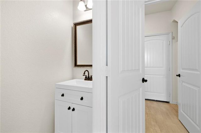300 Wilhem WAY, Uhland, TX 78640