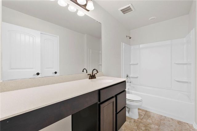 300 Wilhem WAY, Uhland, TX 78640