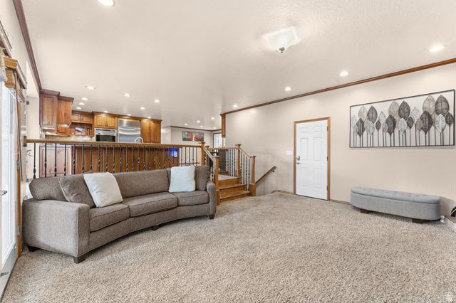 2416 E 10305 S, Sandy, UT 84092