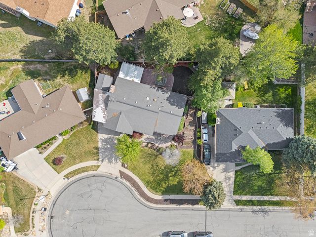 2416 E 10305 S, Sandy, UT 84092