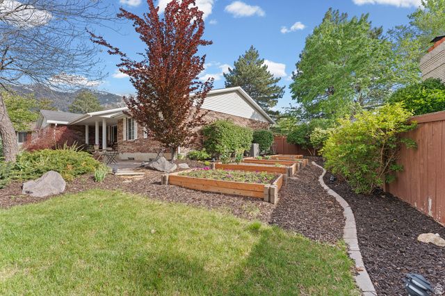 2416 E 10305 S, Sandy, UT 84092