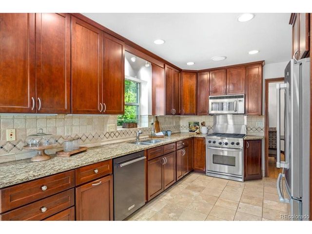 1090 Bonnie Brae Blvd, Denver, CO 80209