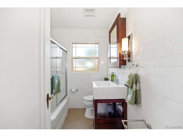 1090 Bonnie Brae Blvd, Denver, CO 80209