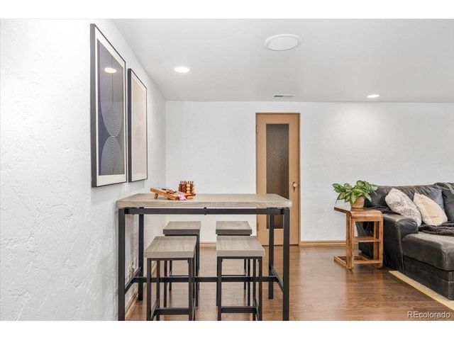 1090 Bonnie Brae Blvd, Denver, CO 80209